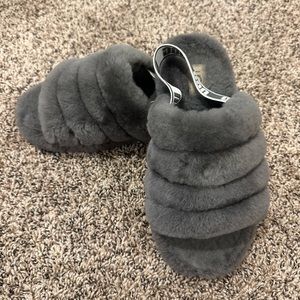 Ugg kids fluff slide